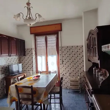 Fabia's House Apartment *