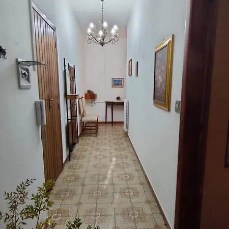 Fabia's House *